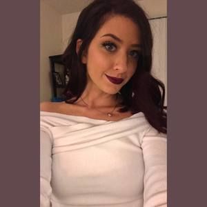 Meet your Posher, Abigail